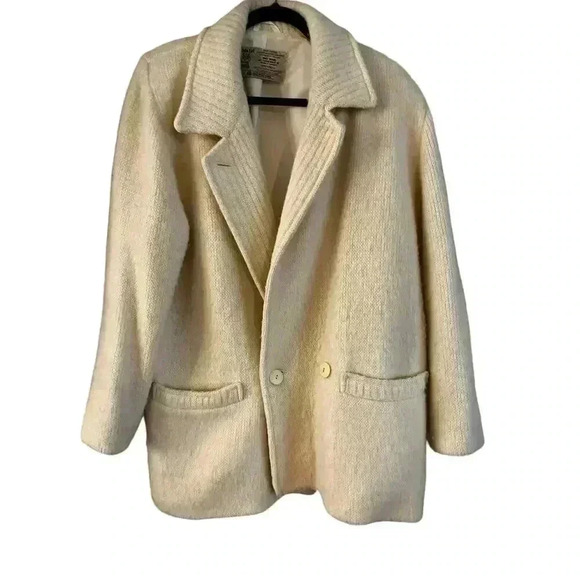 Vintage Hilda Ltd. 100% Icelandic Wool Coat Size Large Lined Ivory Pockets - Picture 1 of 7
